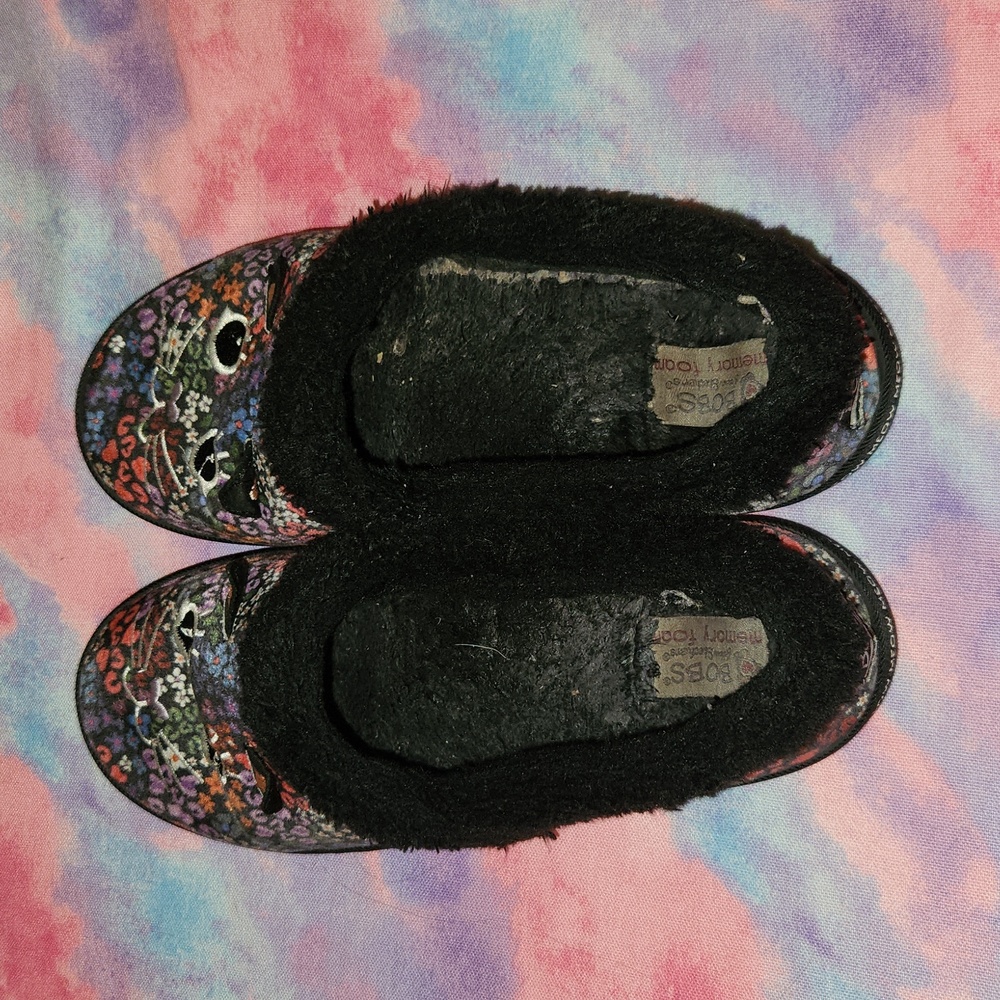 Women's Bobs by Skechers Memory Foam Shoe Slipper Cat Size 10